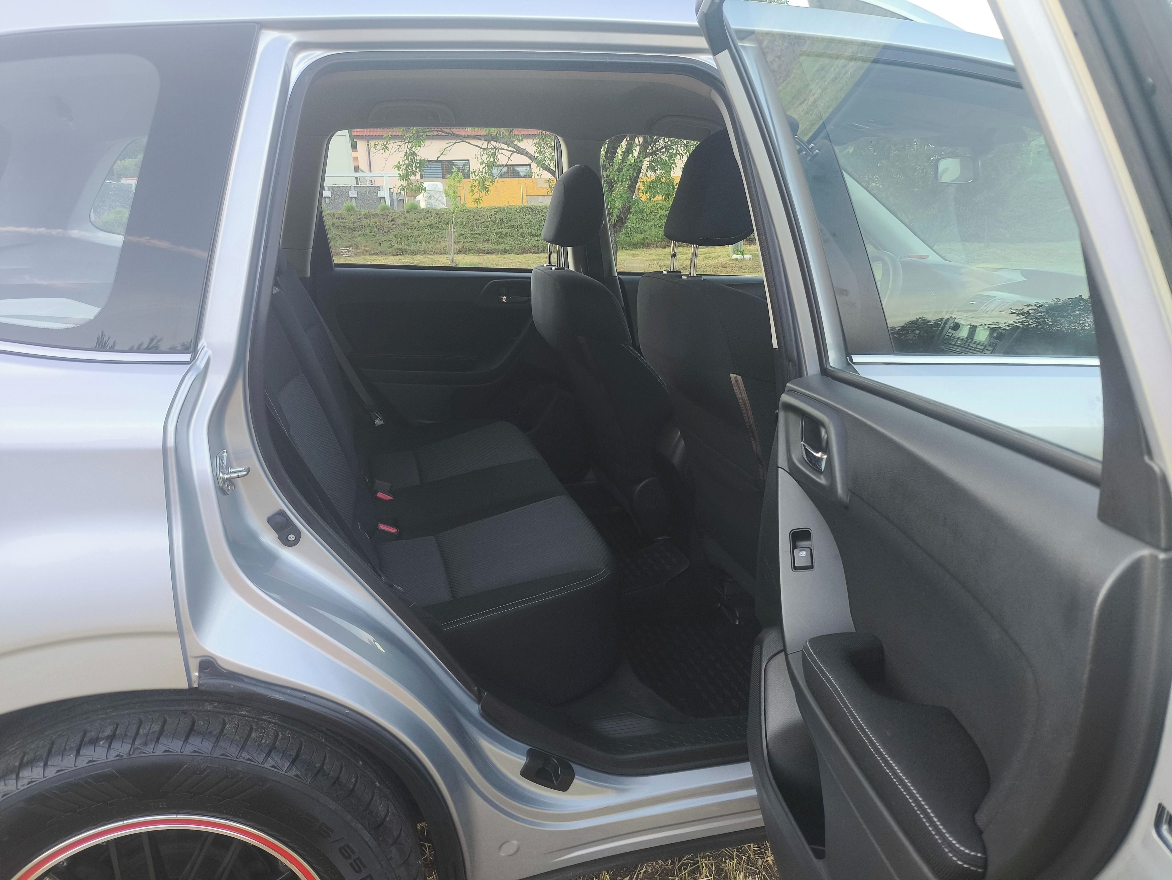 Subaru Forester, Subaru Forester SJ 2.0 110 kW - fotka 6
