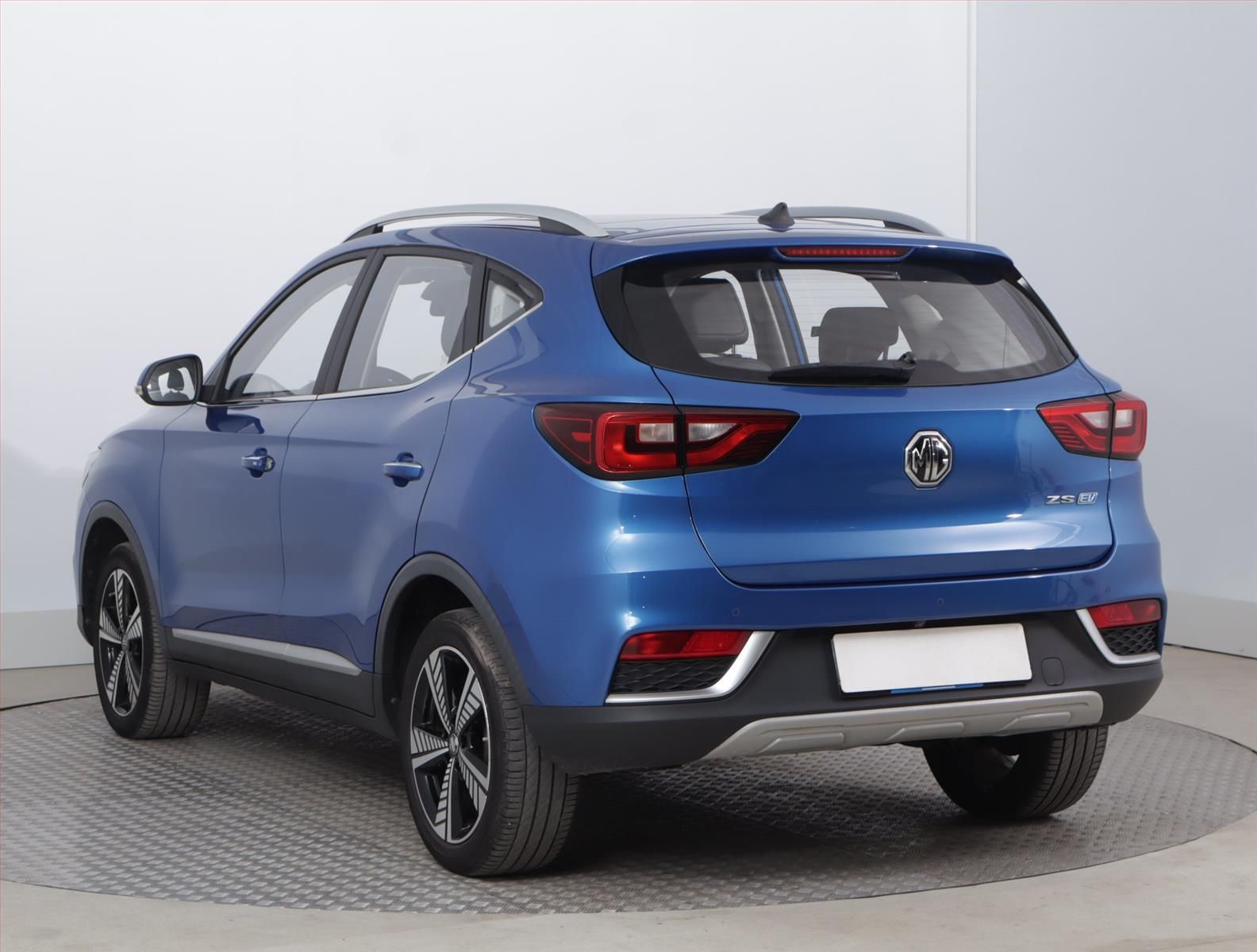 MG ZS, EV 42.5 kWh, SoH 54%, Luxury - fotka 4