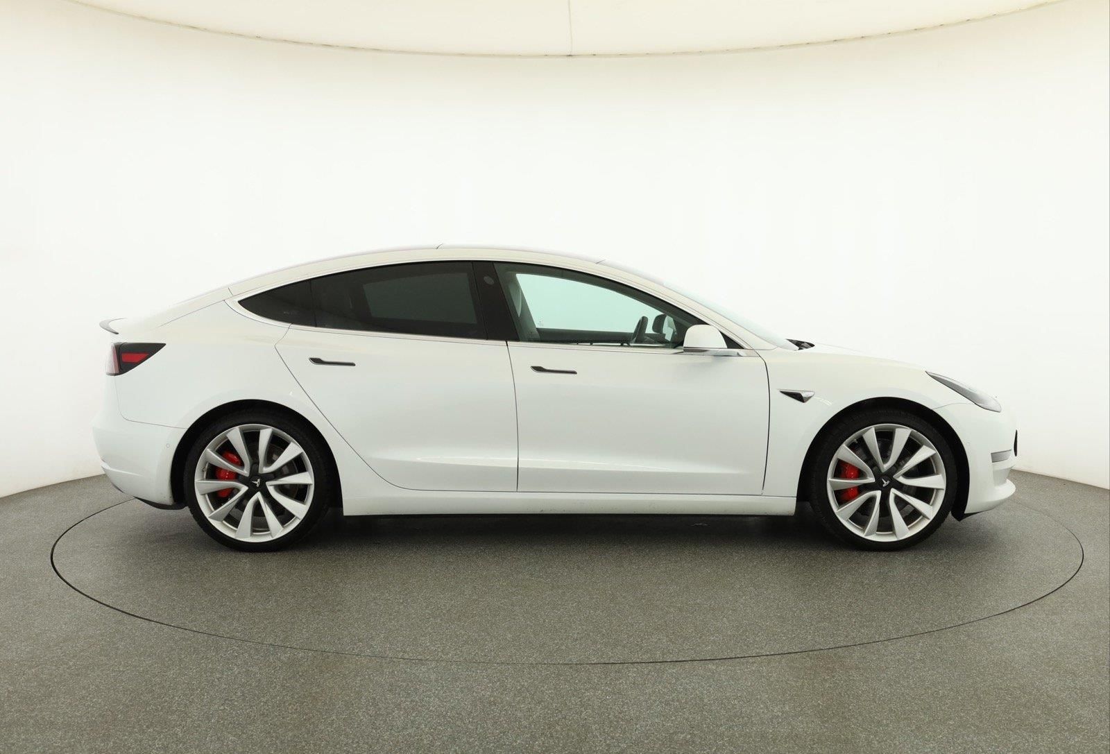 Tesla Model 3, Performance 78kWh, SoH 82% - fotka 6