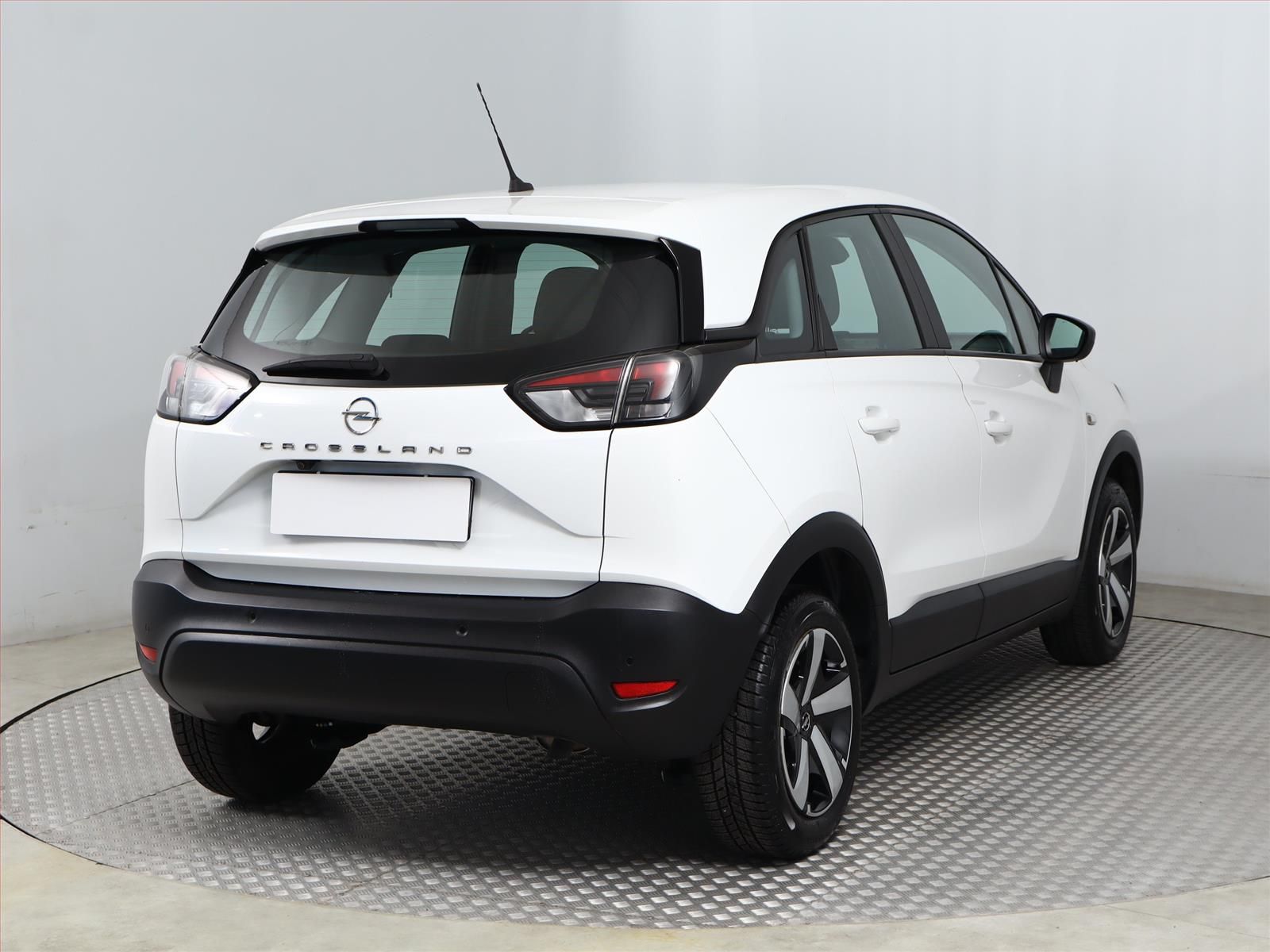Opel Crossland, 1.2 Turbo, ČR,1.maj - fotka 5
