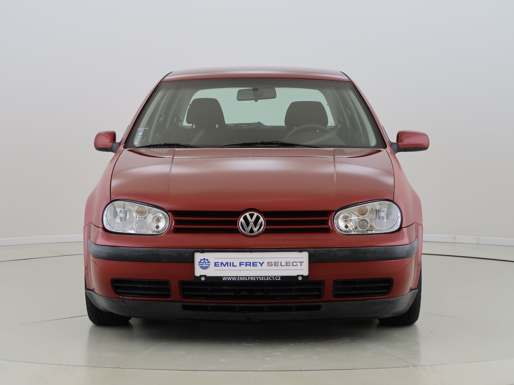 Volkswagen Golf, 1.6,74kW,Manuál,AC,Tažné - fotka 2