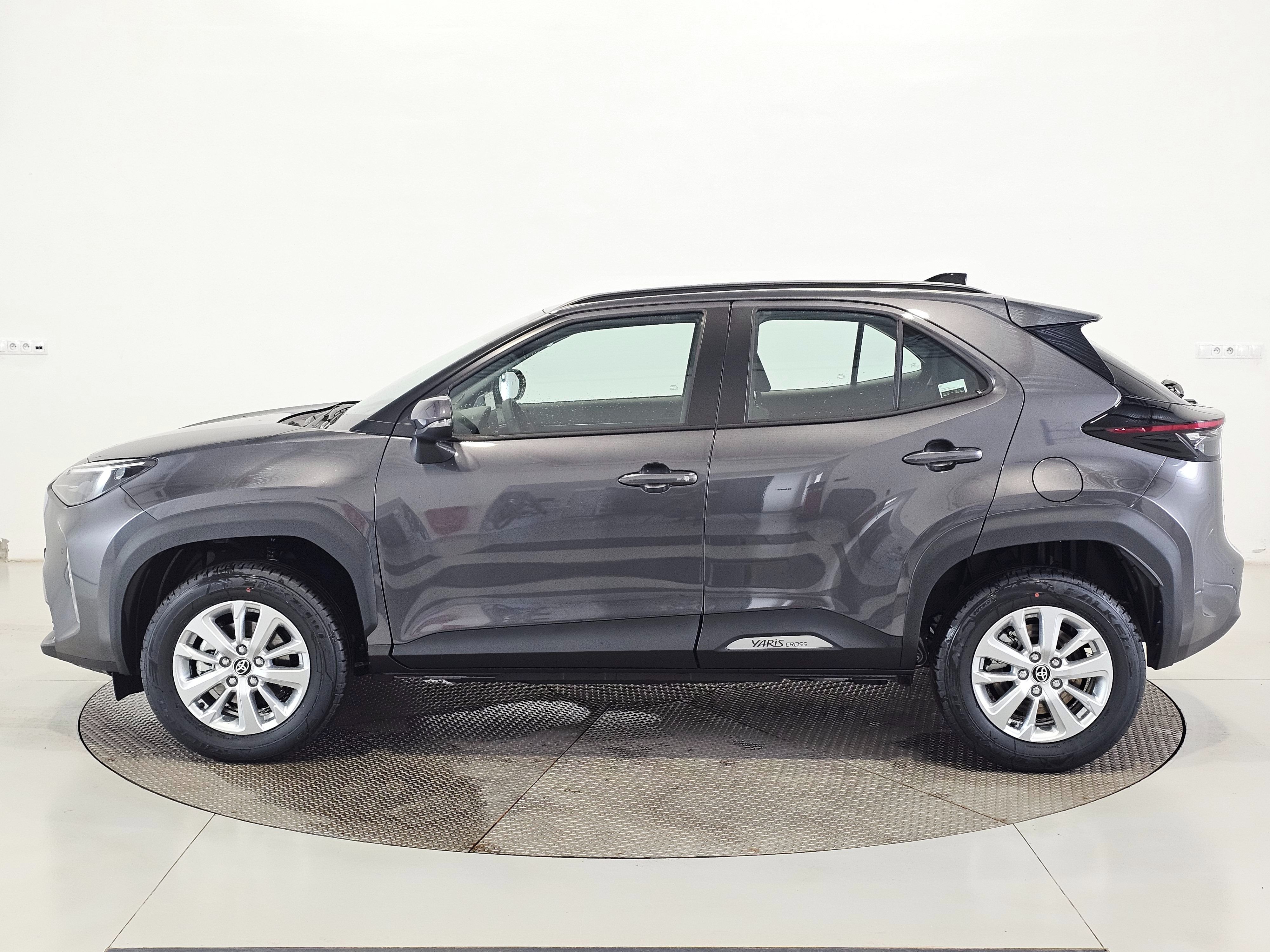 Toyota Yaris Cross, 1.5 HEV, 116k 4x2 Comfort - fotka 3