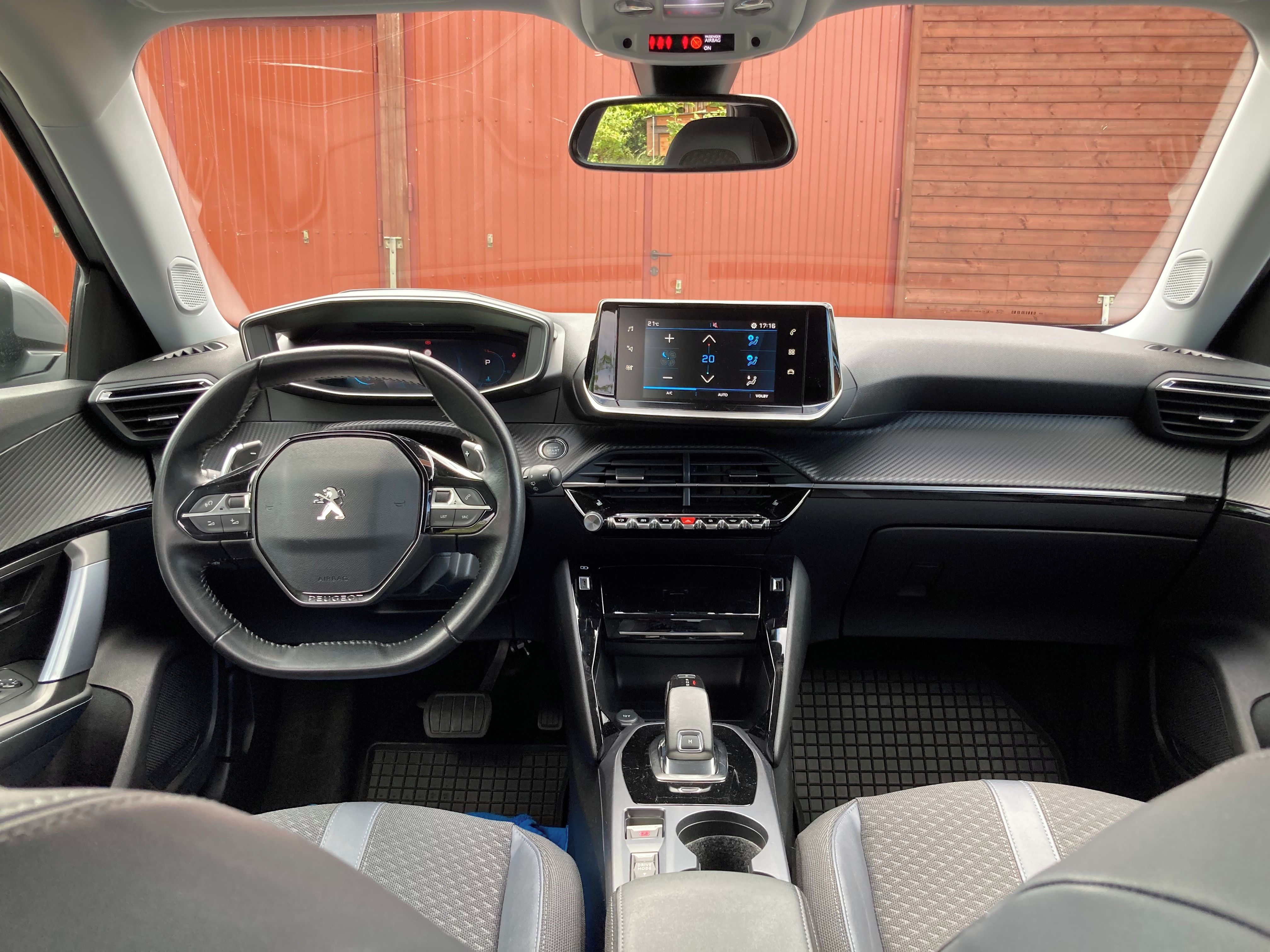 Peugeot 2008 - fotka 6