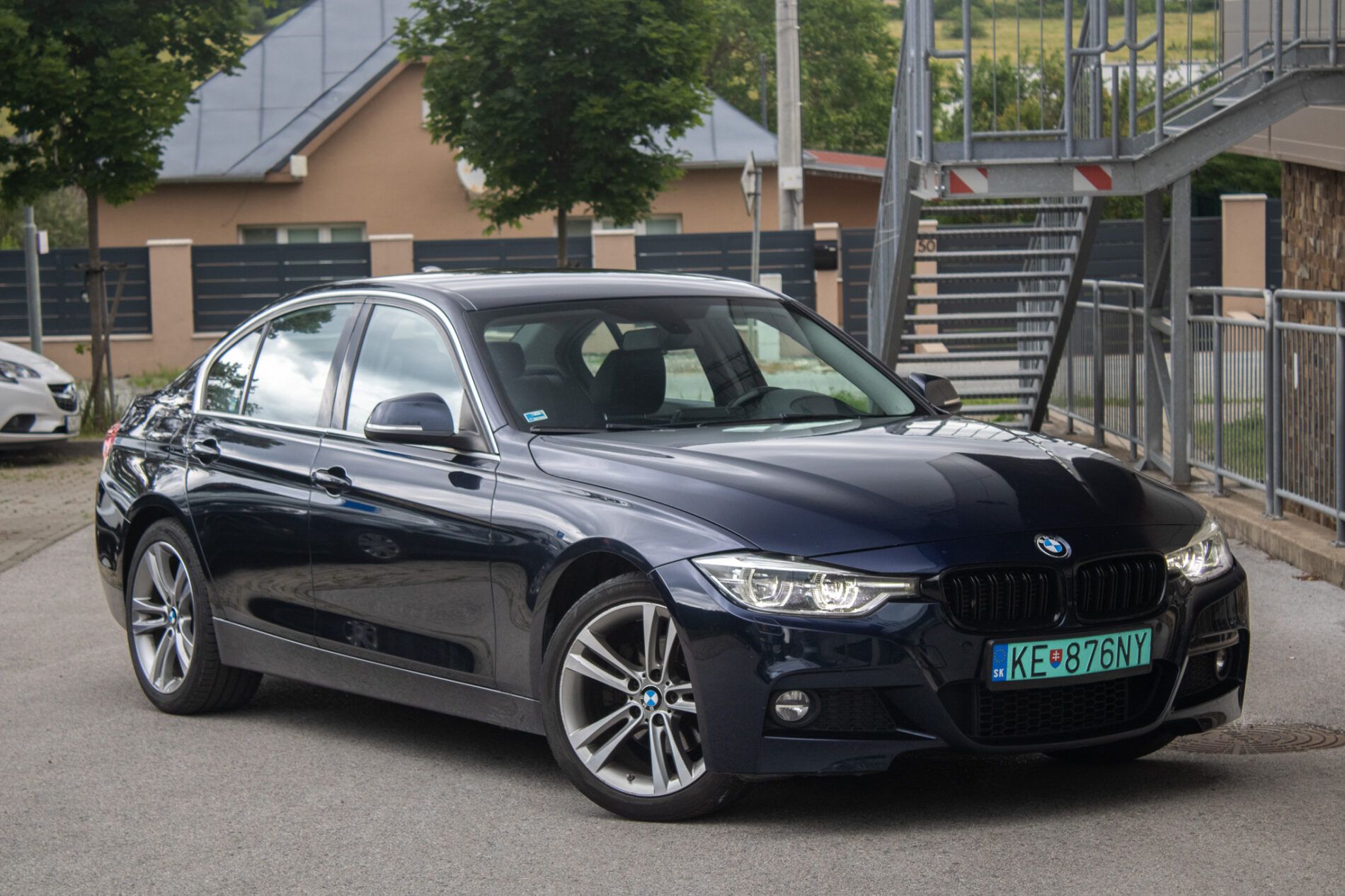 BMW, rad 3 - fotka 3