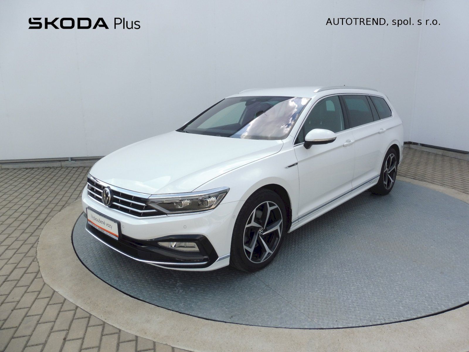 Volkswagen Passat Variant, Elegance 2,0 TDI 147kW DSG 4MO