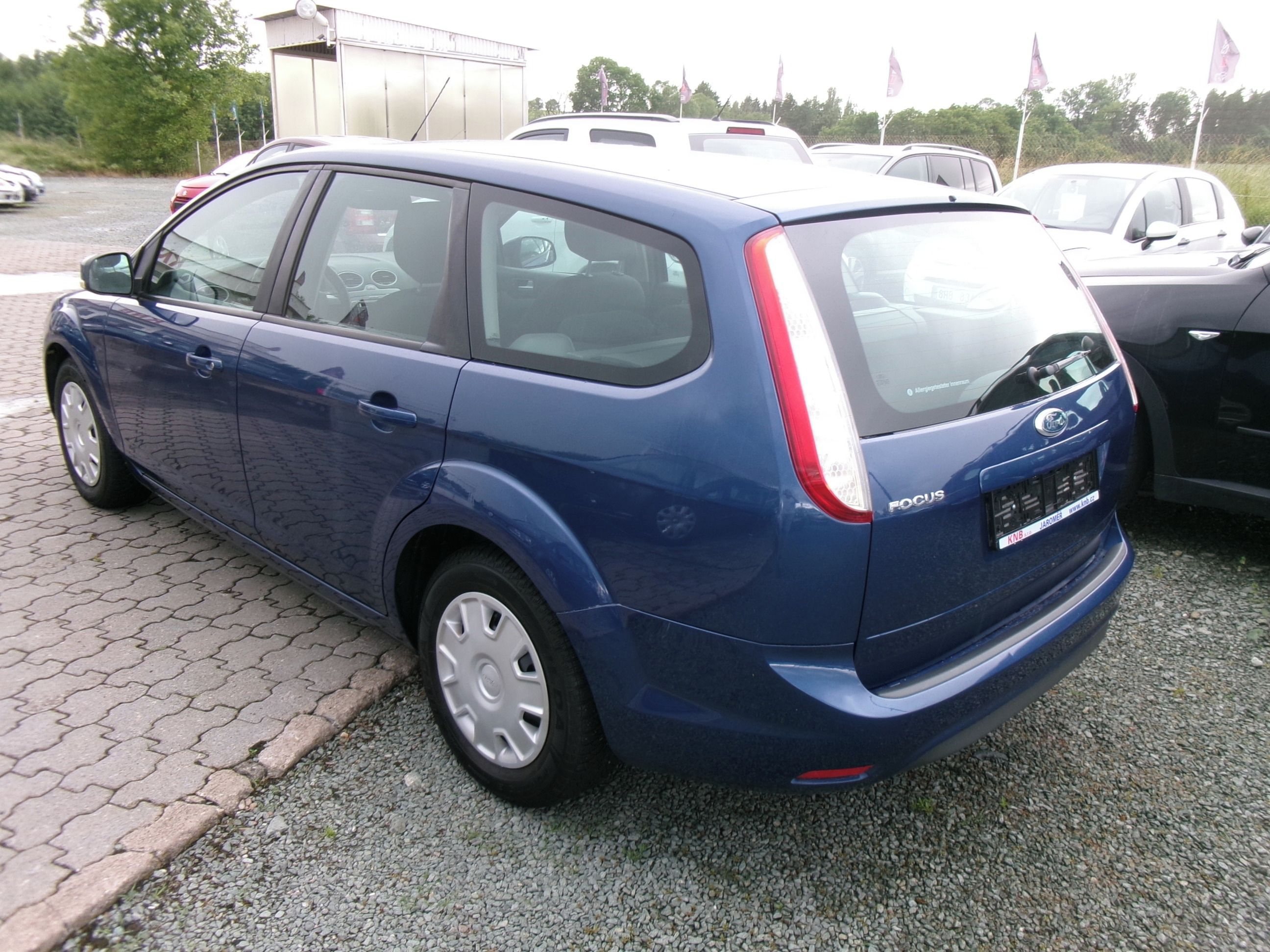 Ford Focus, 1.6i 74kw 1.maj.2x kola - fotka 5
