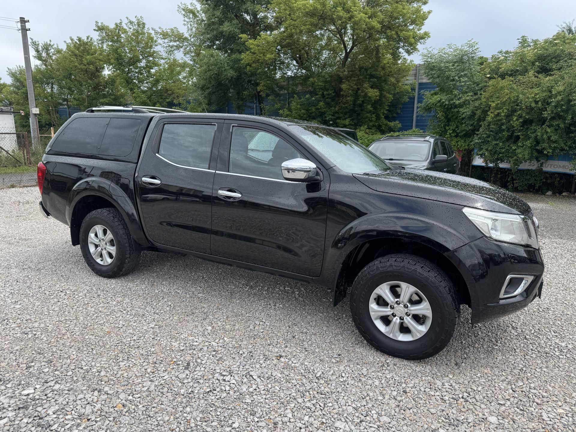 Nissan Navara, 2.3DCi,4x4,TAŽNÉ,DPH - fotka 4