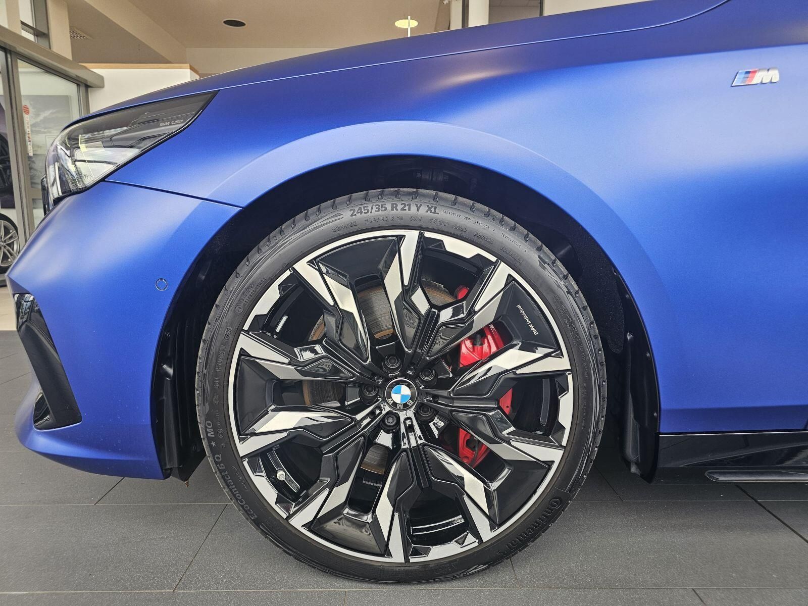 BMW Řada 5, 540d xDrive - fotka 4