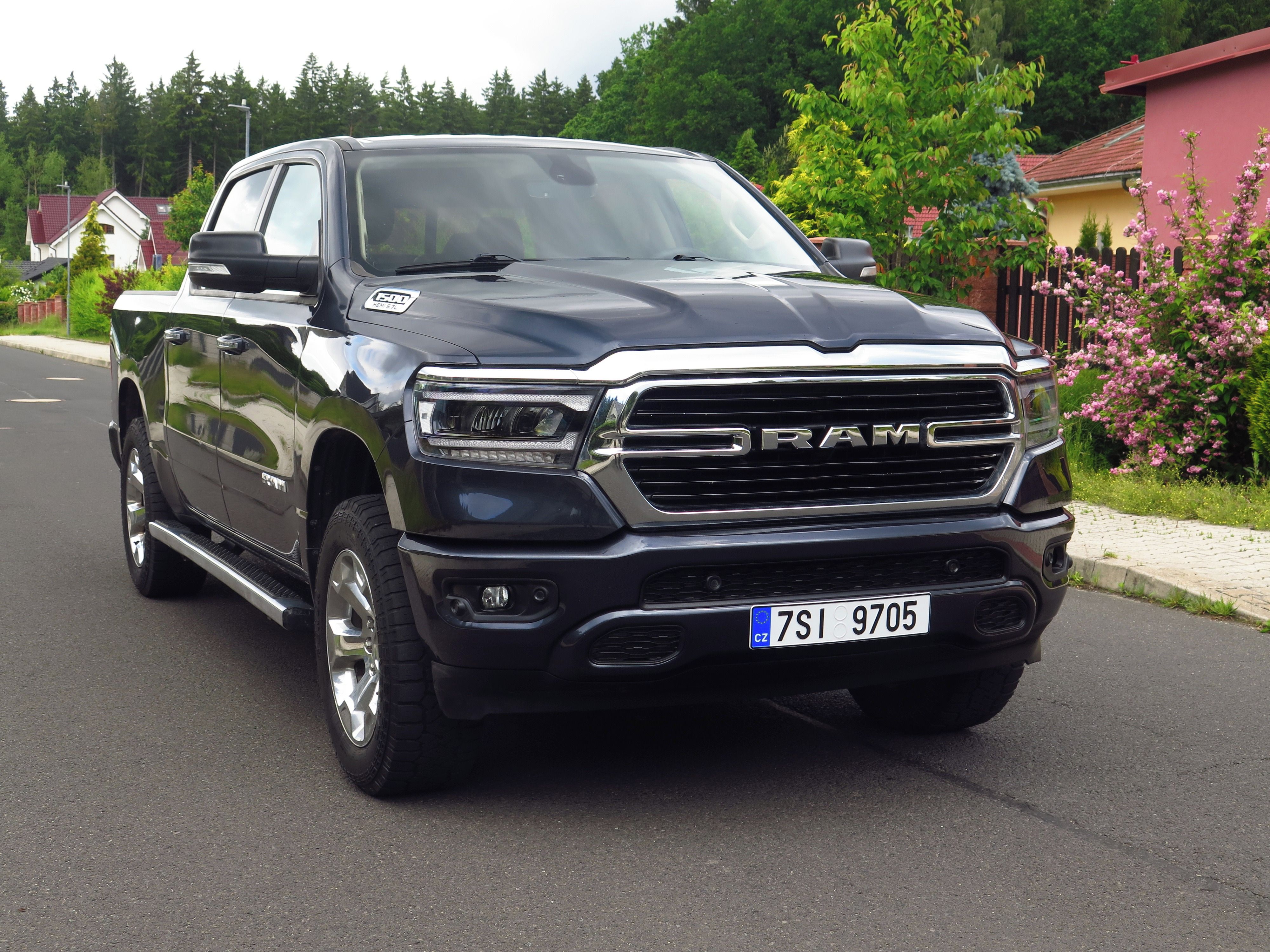 Dodge Ram, 5.7 HEMI V8 - DPH - INDIVIDUAL - fotka 2