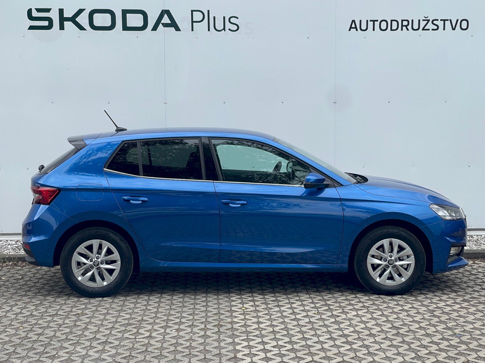 Škoda Fabia, DSG 1.0 TSi / 85 kW Top Select - fotka 3