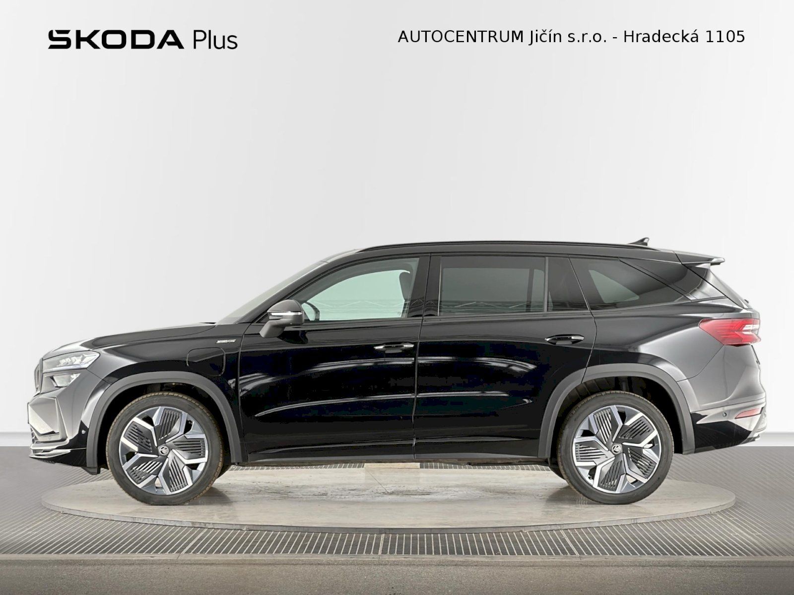Škoda Kodiaq, iV DSG 1.5TSI 150kW SportLine - fotka 3