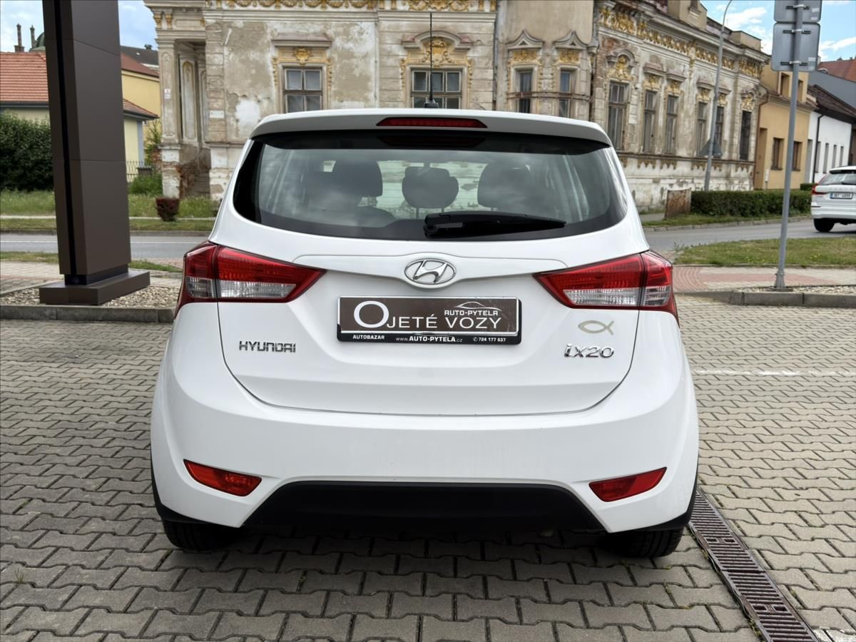 Hyundai ix20, 1,4 MPi MT  Trikolor - fotka 6
