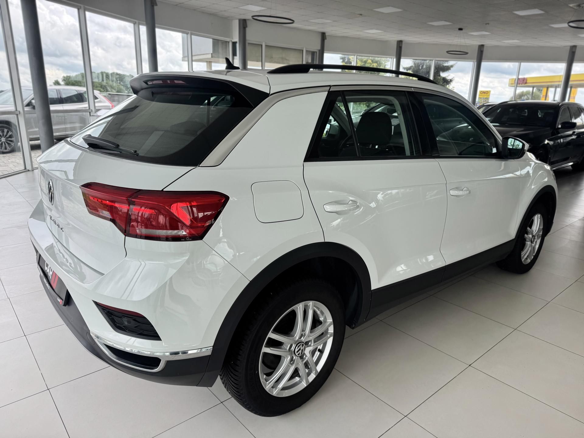 Volkswagen T-Roc, 2,0TDI 110kW*STYLE*ACC*TopStav - fotka 5