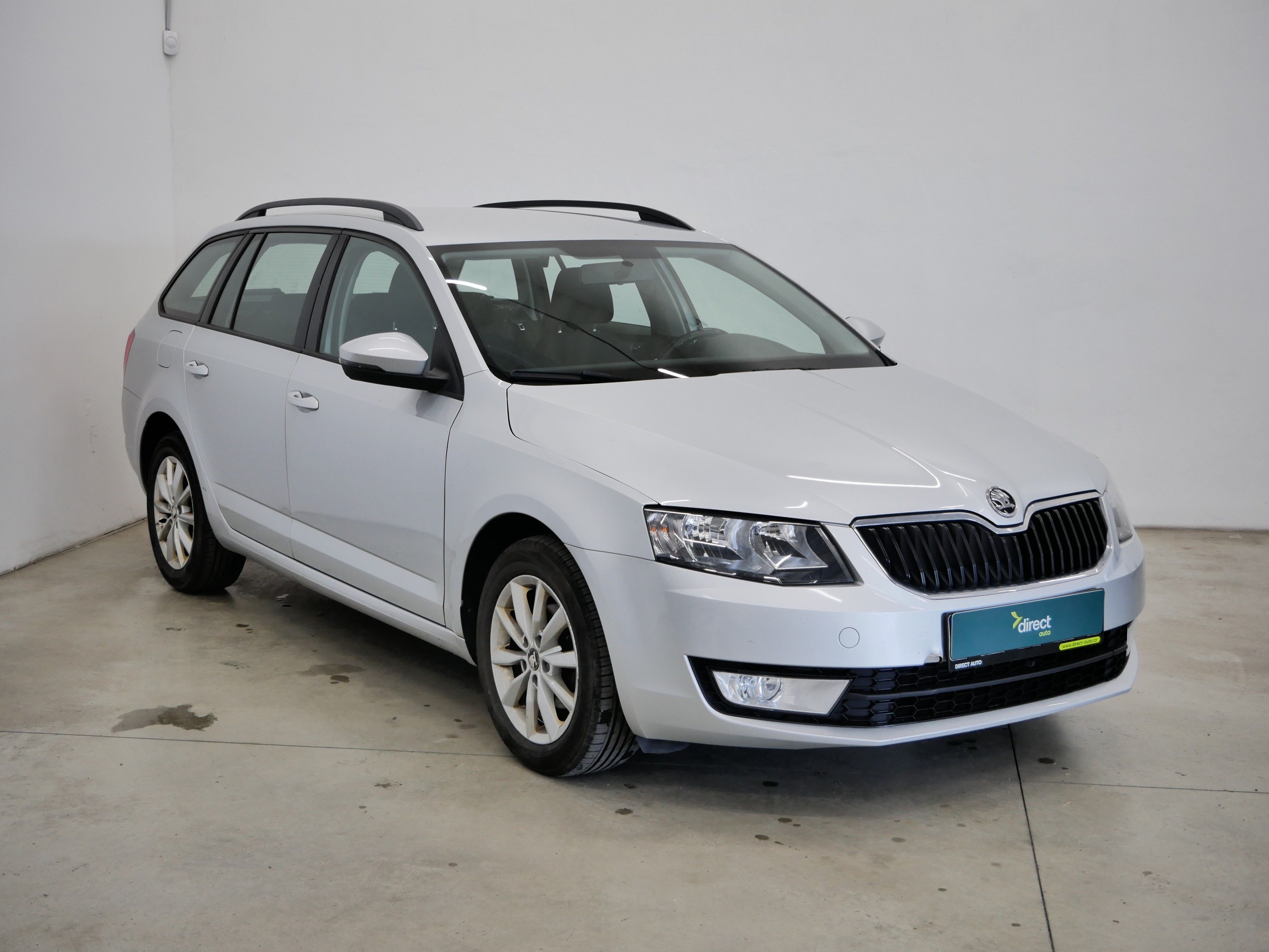 Škoda Octavia, 1.6 TDI 81 kW Ambition - fotka 4