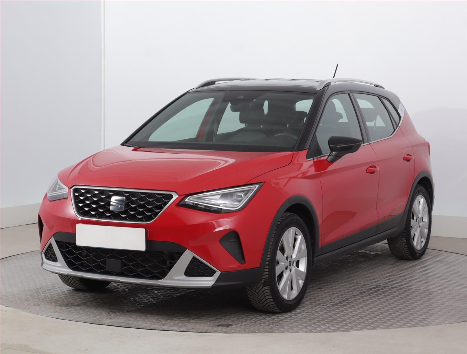 Seat Arona, 1.0 TSI, Xperience, Navi - fotka 2