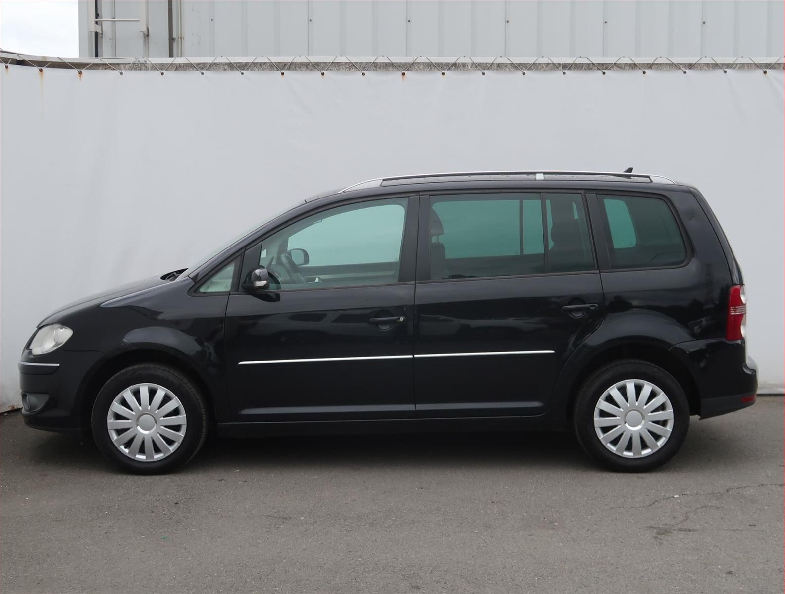 Volkswagen Touran, 2.0 TDI, Comfortline - fotka 3