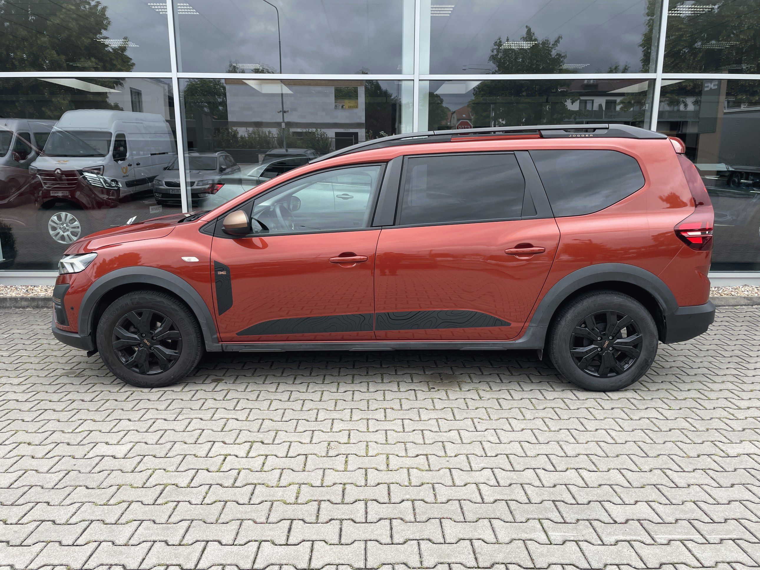 Dacia Jogger, TCe 100 LPG Extreme 5 míst - fotka 4