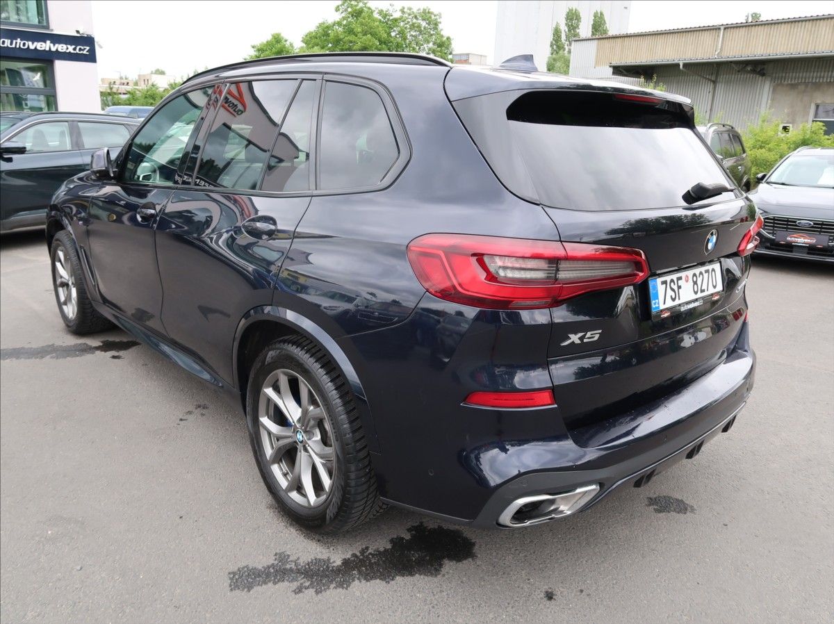 BMW X5, 3,0 d,195kW,M-paket,NovéČR,DPH - fotka 4