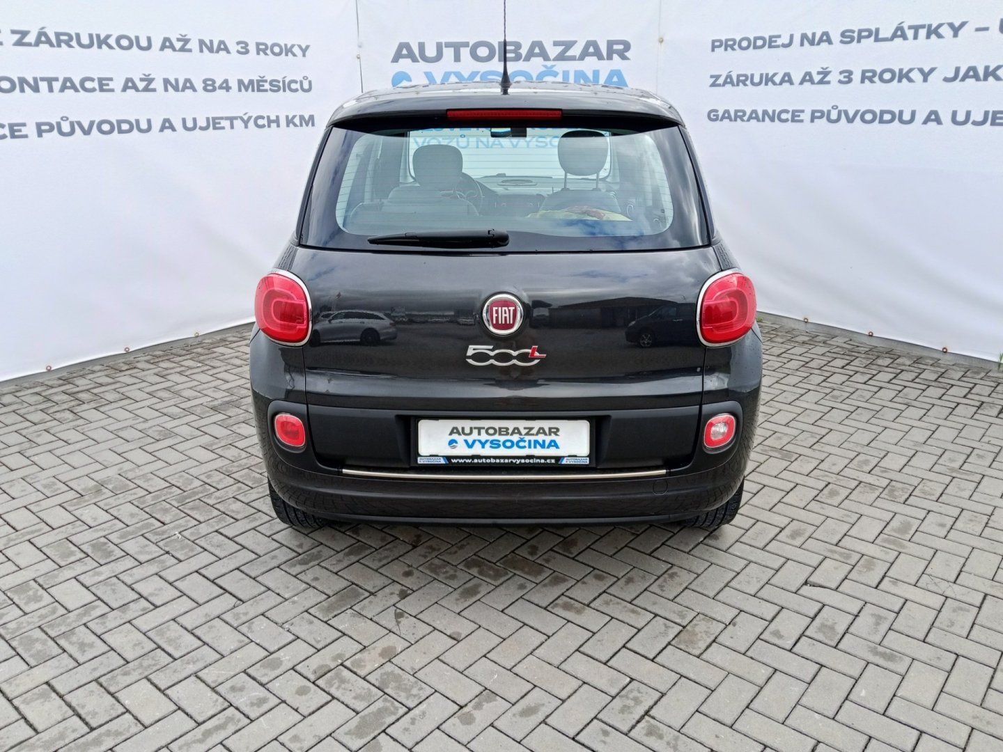 Fiat 500L, 1.4i 16V 70kW ČR I.Majitel - fotka 5
