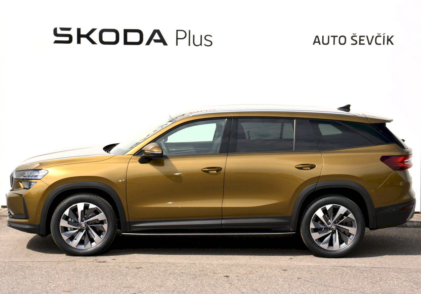 Škoda Kodiaq, Exclusive Selection 2,0 TDI 14 - fotka 3