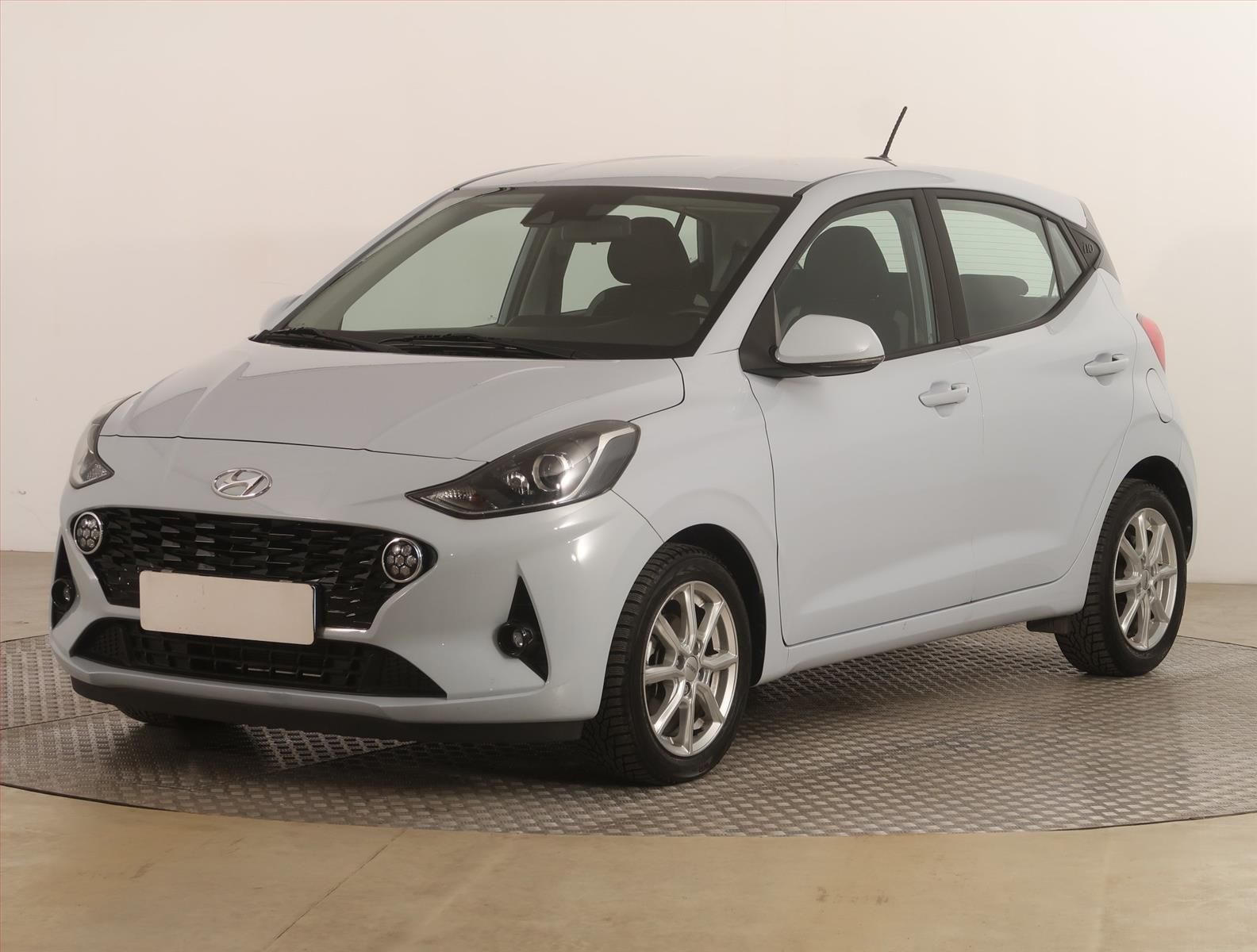Hyundai i10, 1.2, Comfort, Serv.kniha - fotka 2