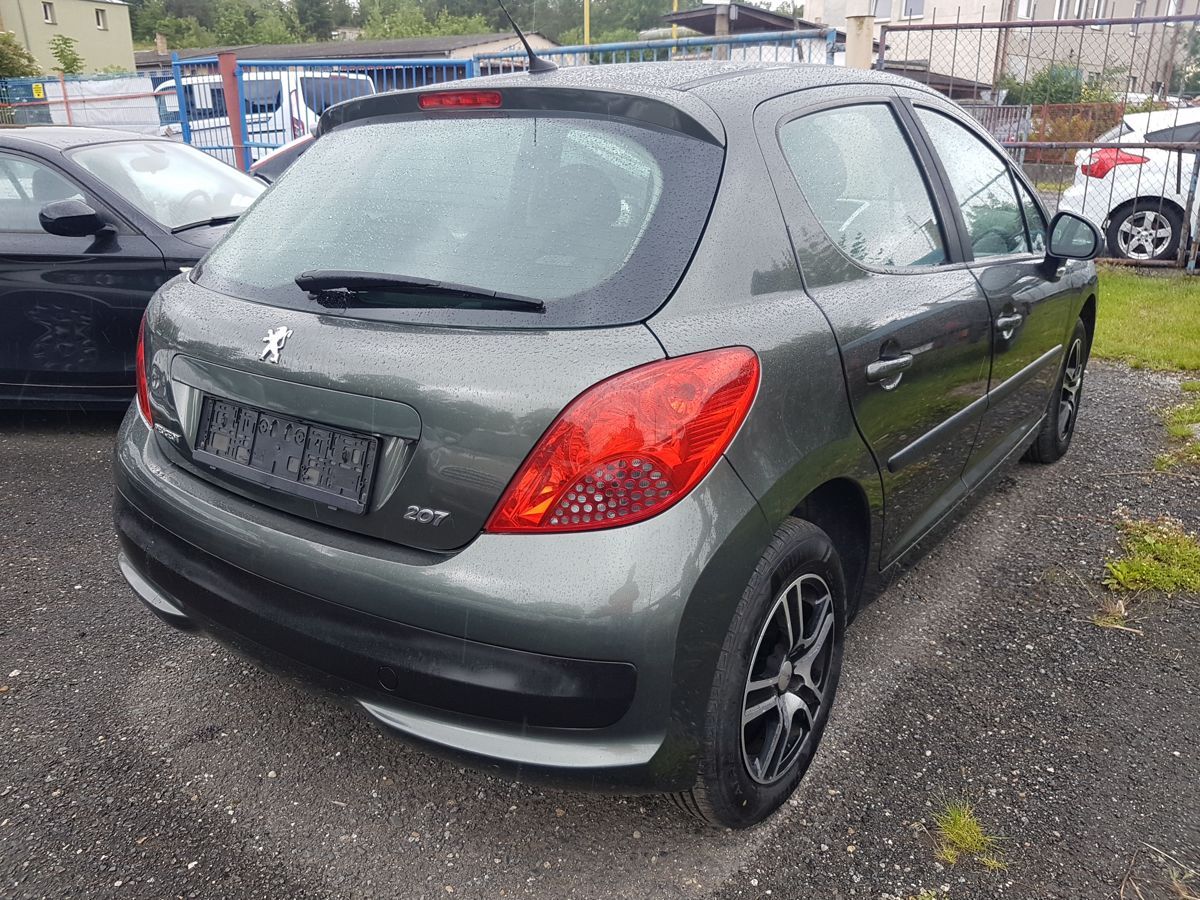 Peugeot 207, 1.4i 54KW KLIMA HEZKÝ - fotka 6