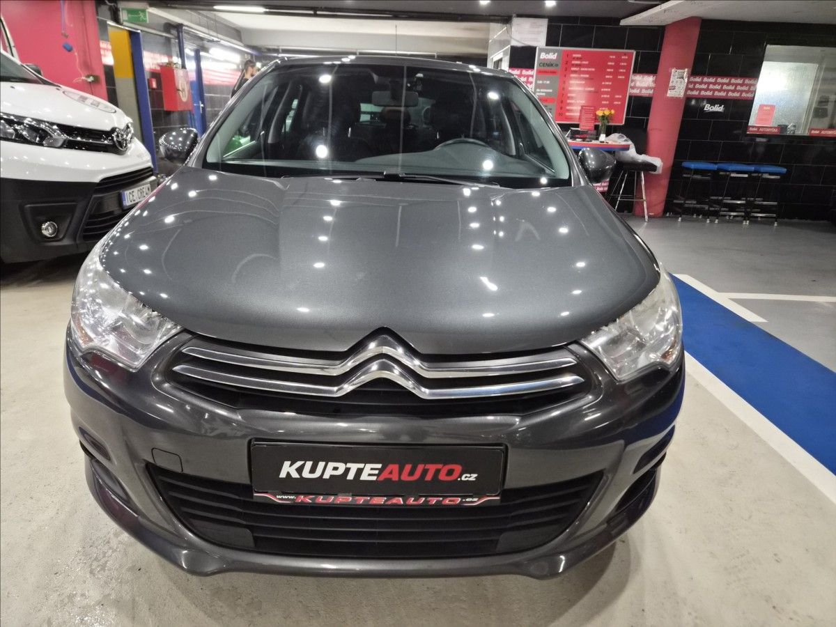 Citroën C4, 1,4 i - fotka 2