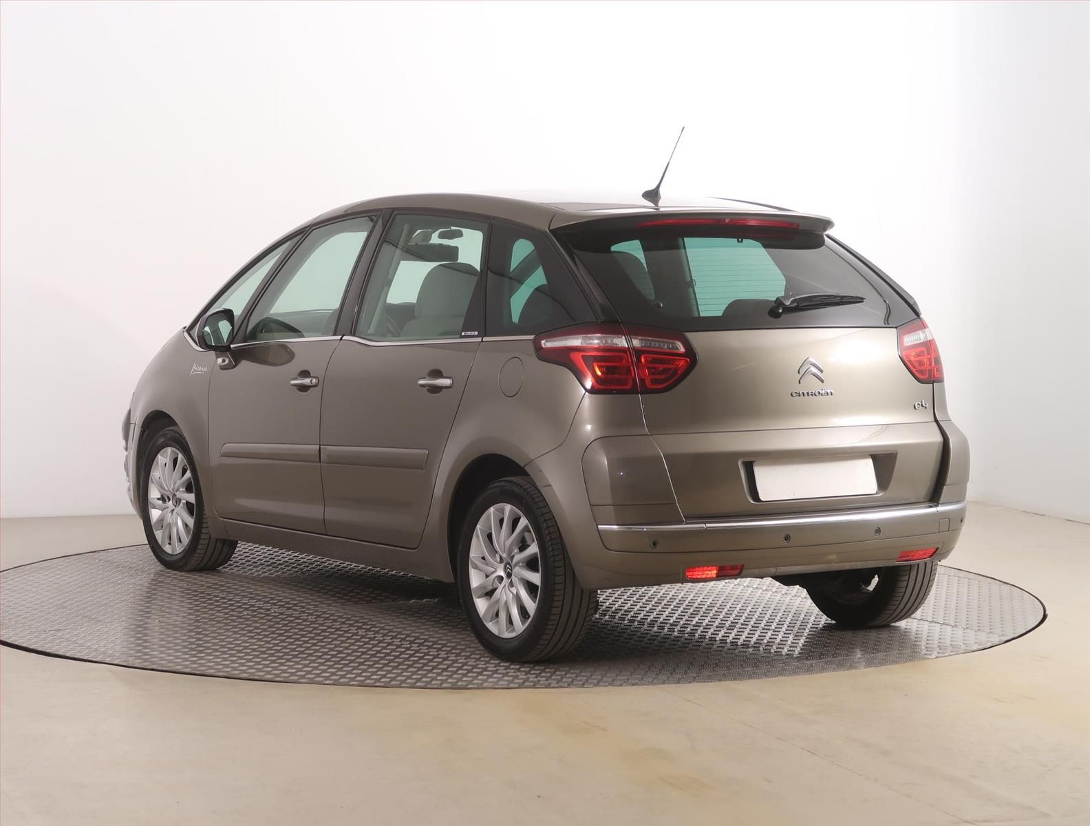 Citroën C4 Picasso, 2.0 HDI - fotka 4