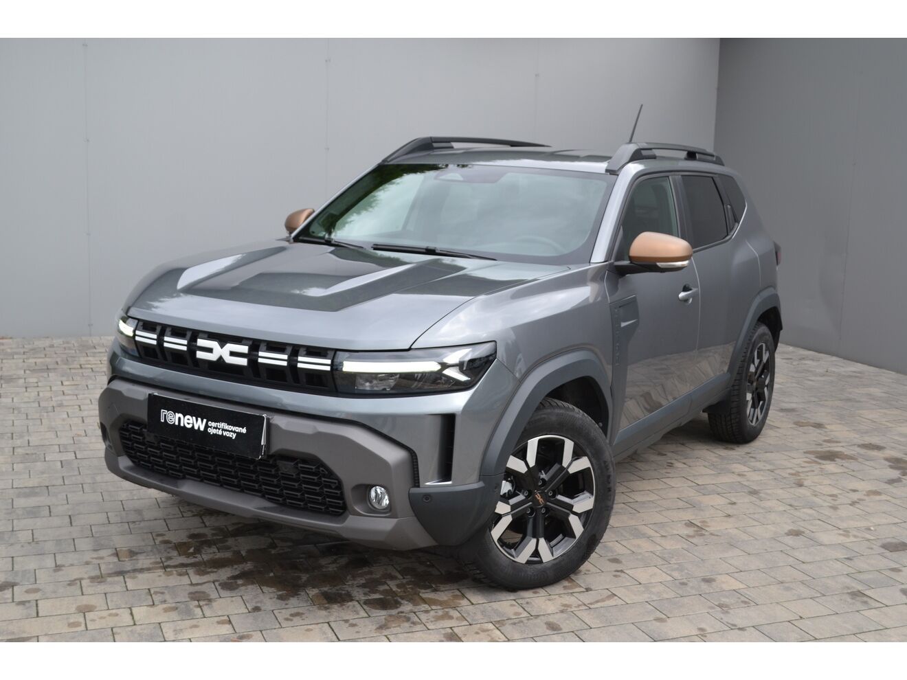 Dacia Duster, Extreme Hybrid 140