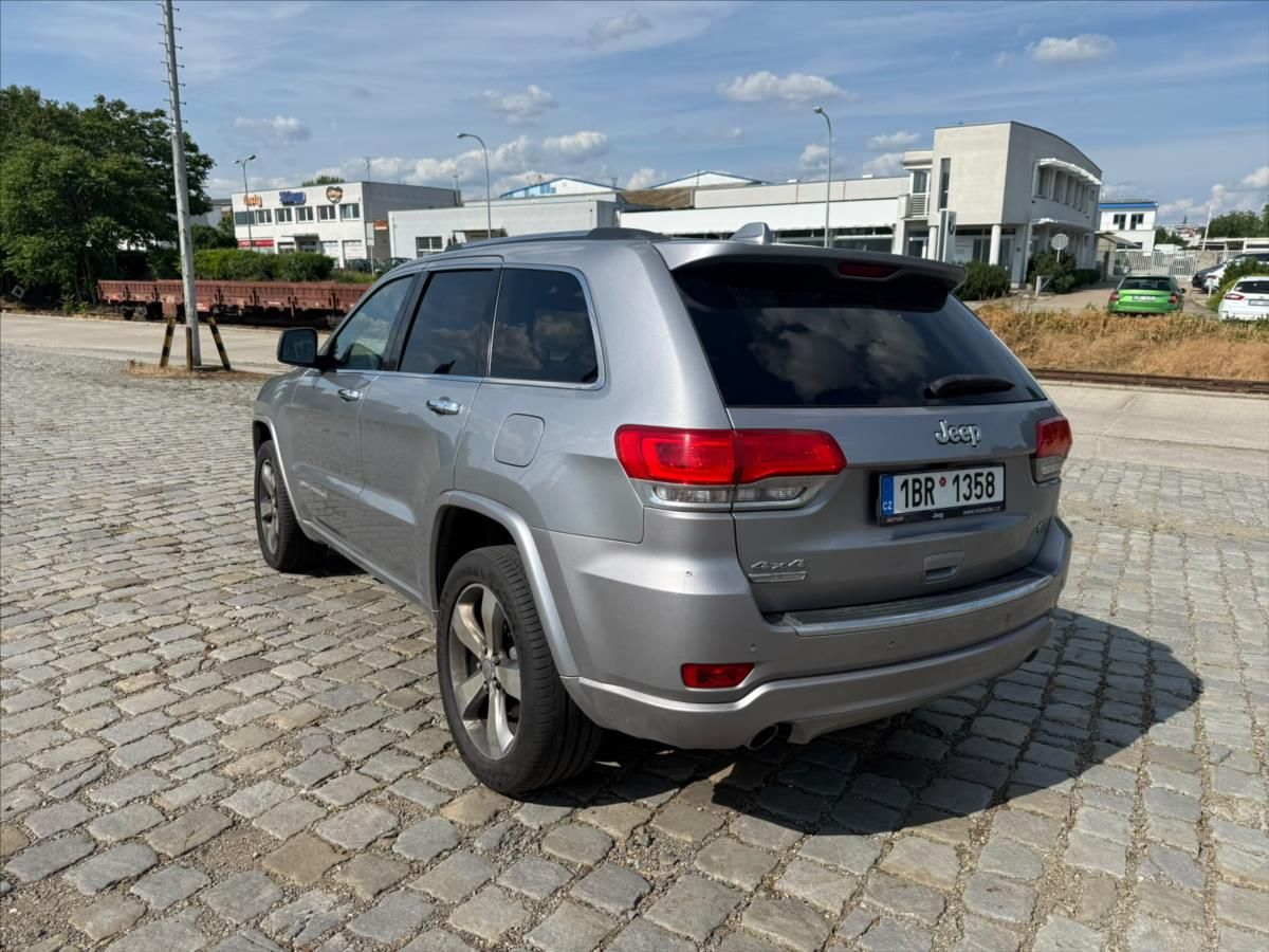 Jeep Grand Cherokee, 3,0 D 184kW - fotka 5
