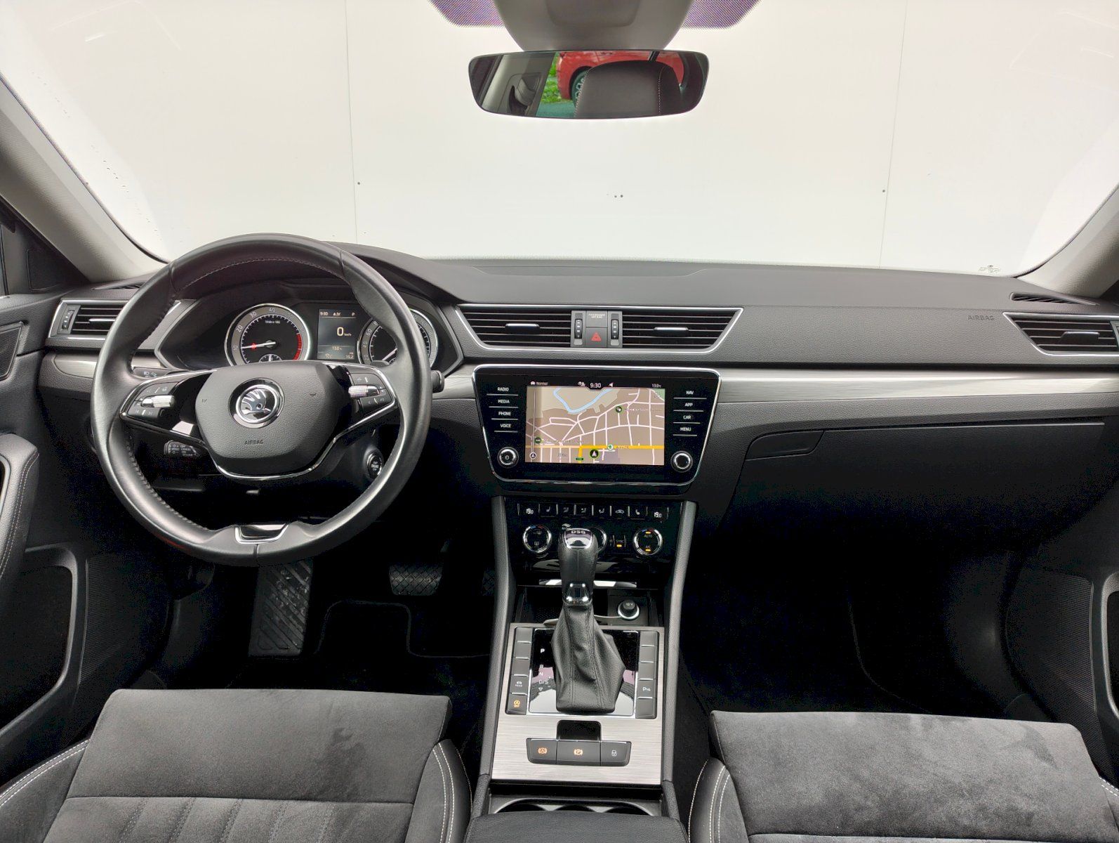 Škoda Superb, 1.5 TSI 110kW ACT DSG Style Pl - fotka 5