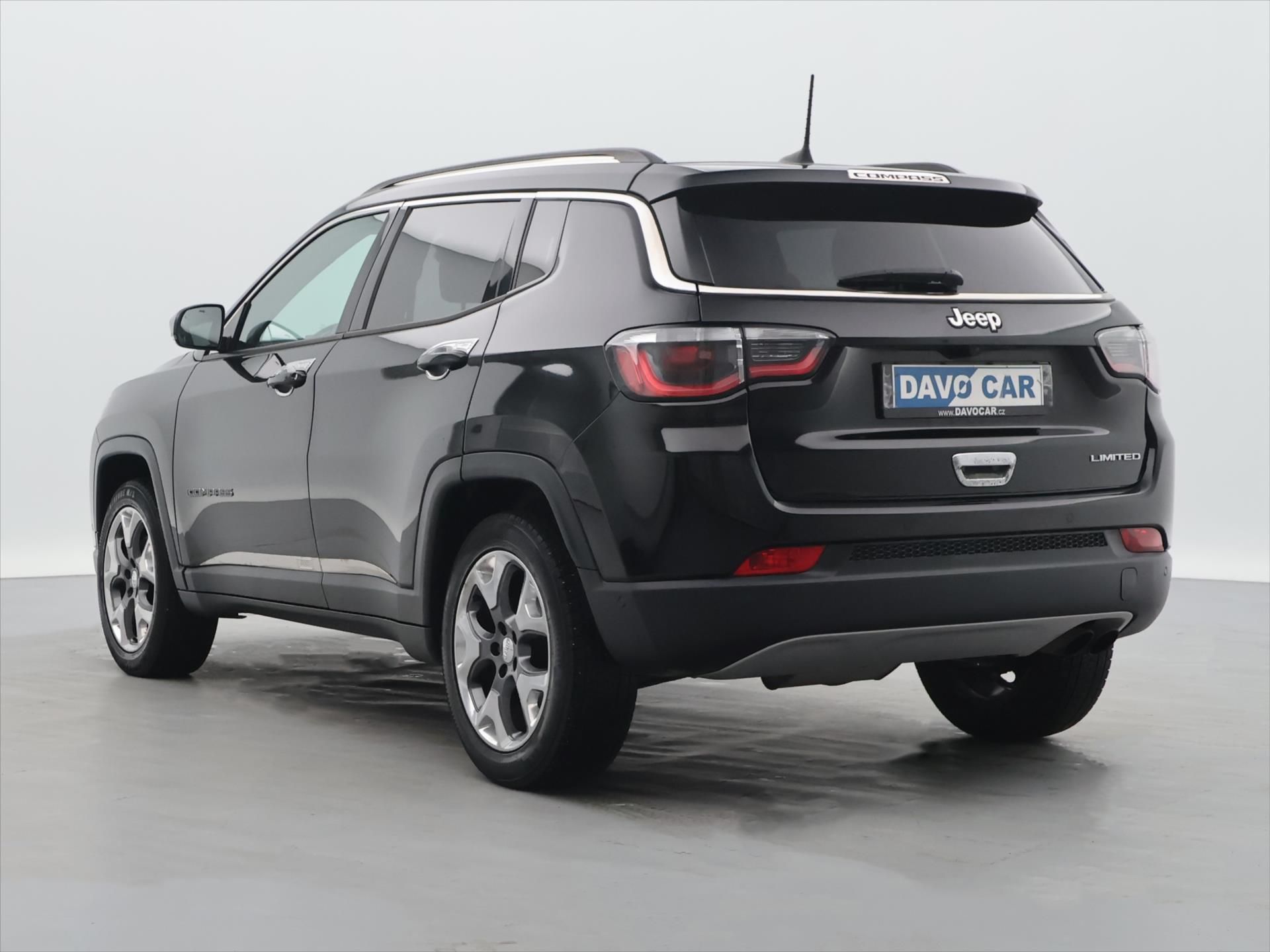Jeep Compass, 1,6 D LIMITED CZ - fotka 5
