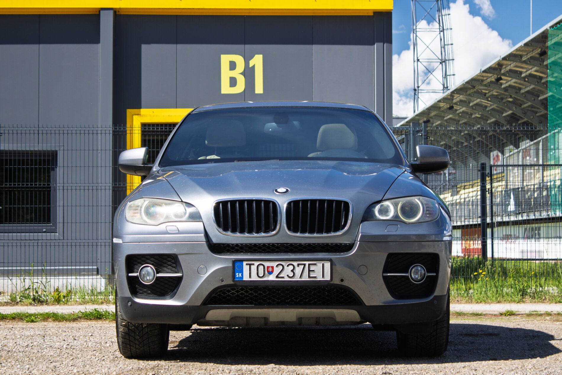 BMW X6 - fotka 2