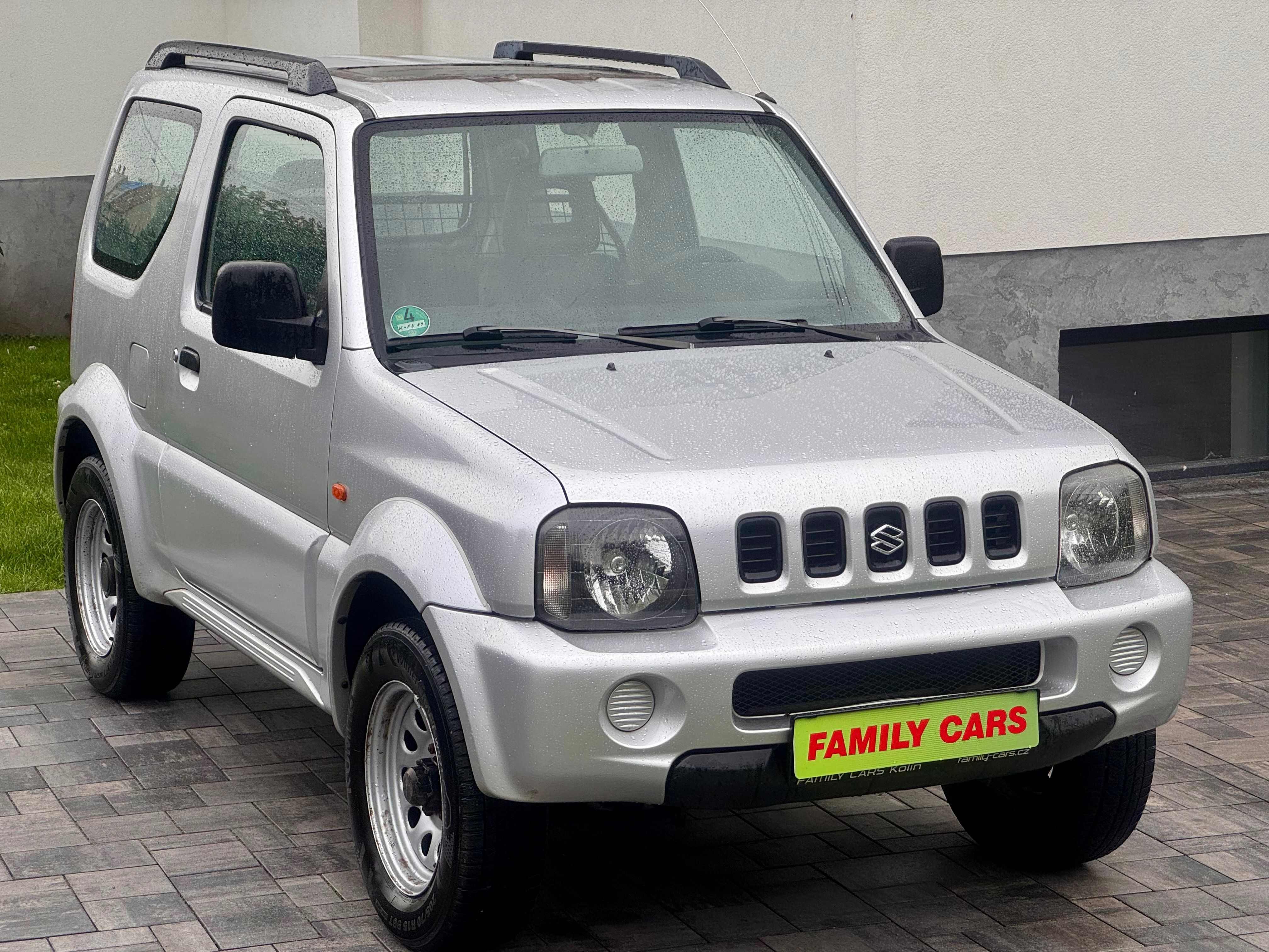 Suzuki Jimny, 1.3i,4X4,TAŽNÉ,STK 06/2028 - fotka 3