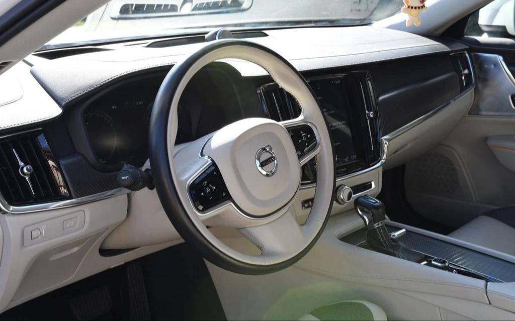 Volvo V90, D5 Polestar Ocean Race DPH - fotka 2
