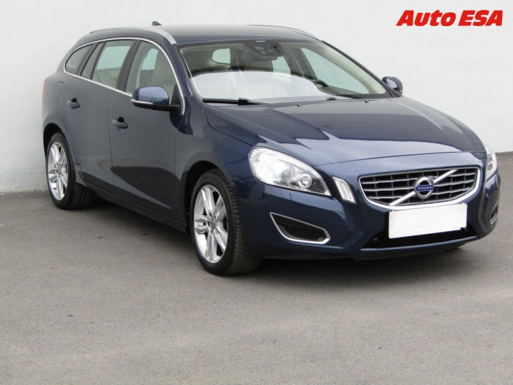 Volvo V60, 2.0D