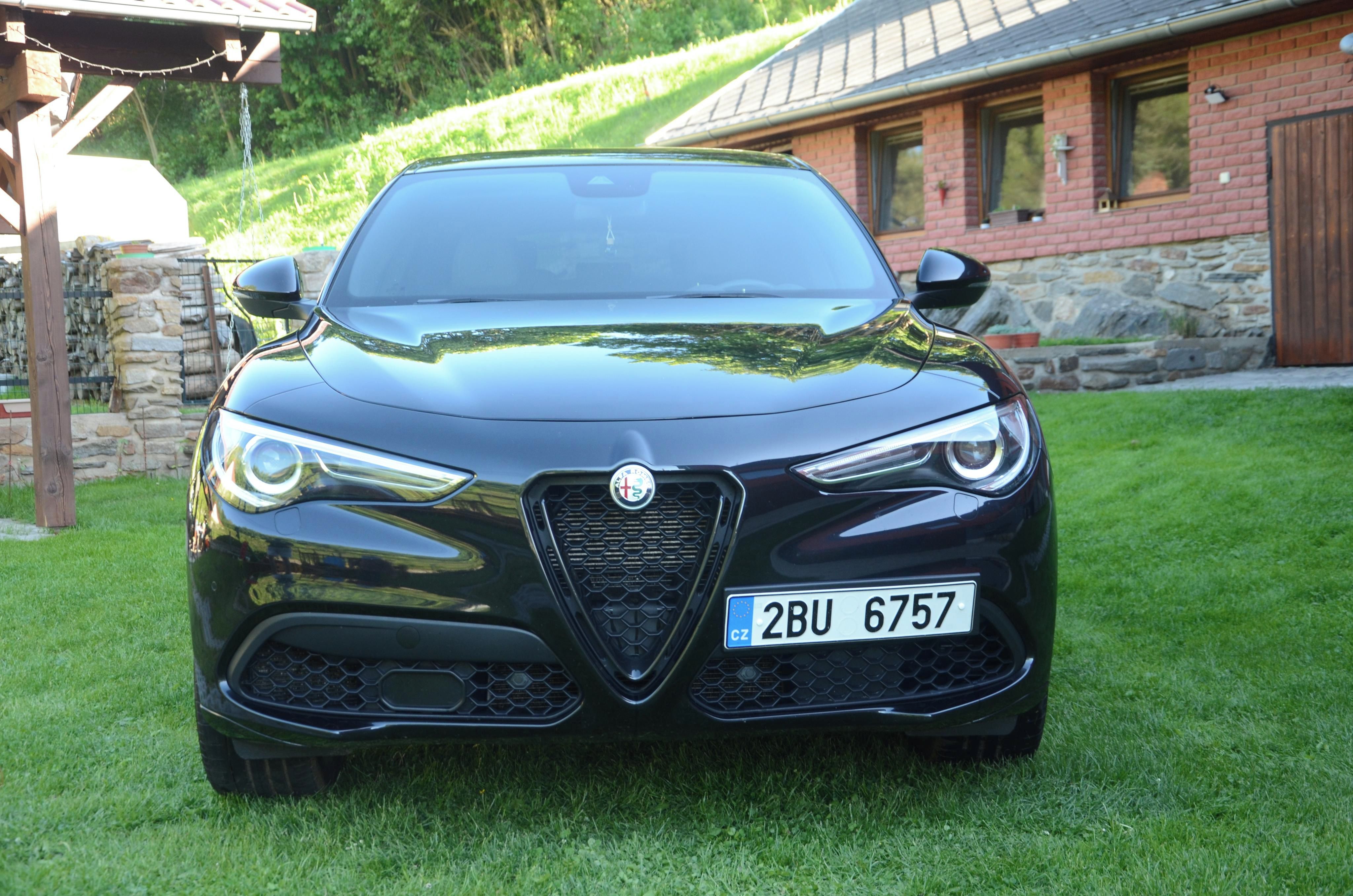Alfa Romeo Stelvio - fotka 3