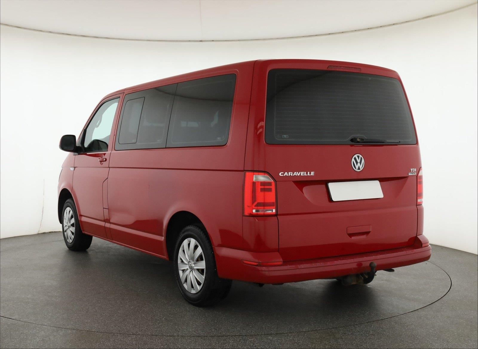 Volkswagen Caravelle, 2.0 TDI, Comfortline, 8 míst - fotka 4