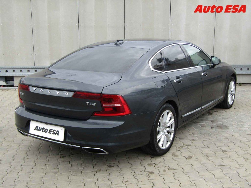 Volvo S90, 2.0 T5,1.maj,ČR - fotka 4