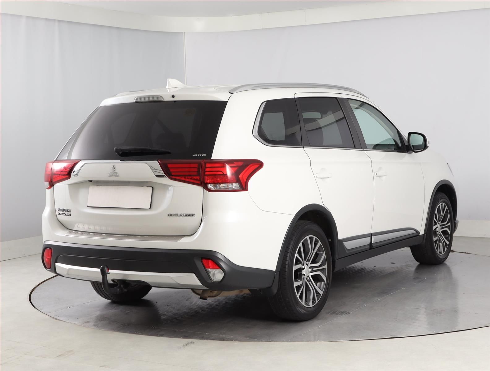 Mitsubishi Outlander, 2.0, LPG, 4X4, Automat - fotka 5