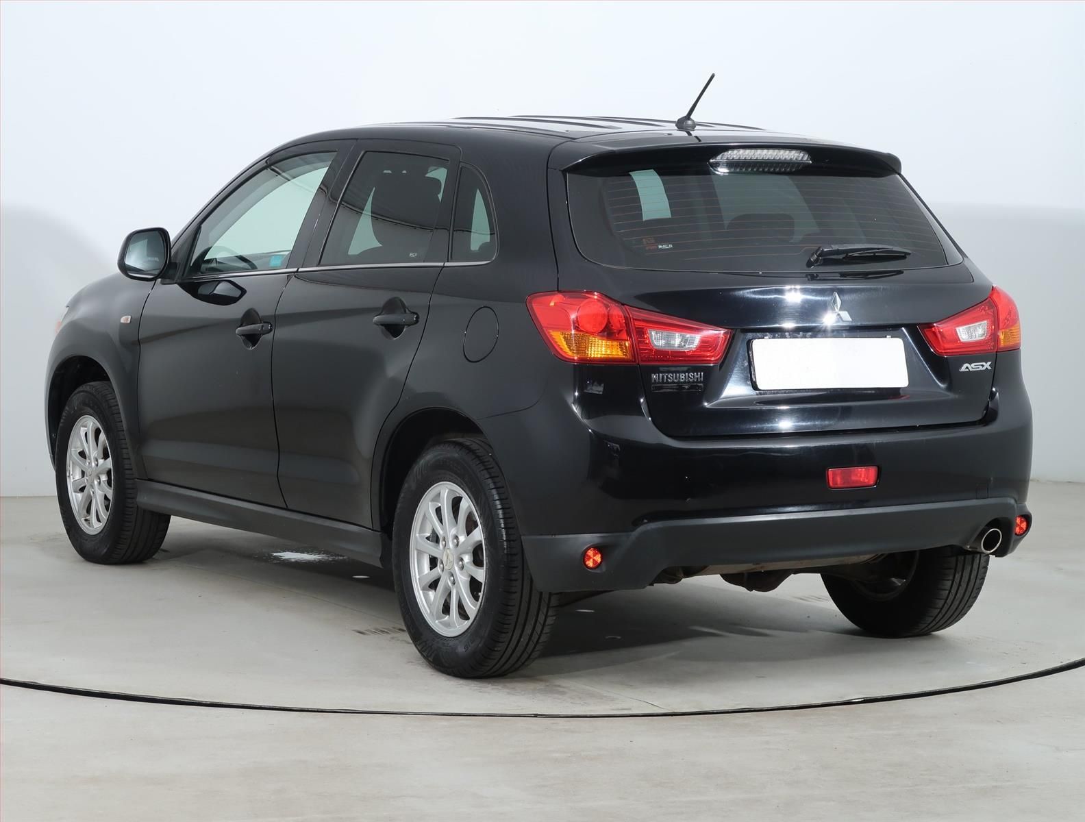Mitsubishi ASX, 1.6 MIVEC, Inform, Navi - fotka 4