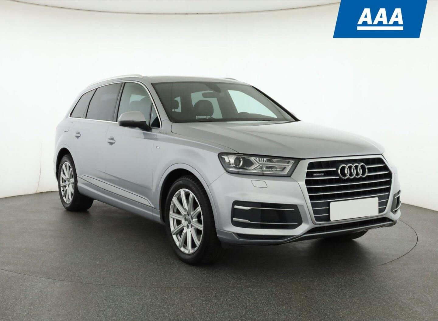 Audi Q7, 3.0 TDI, 4X4, Automat, 7 míst