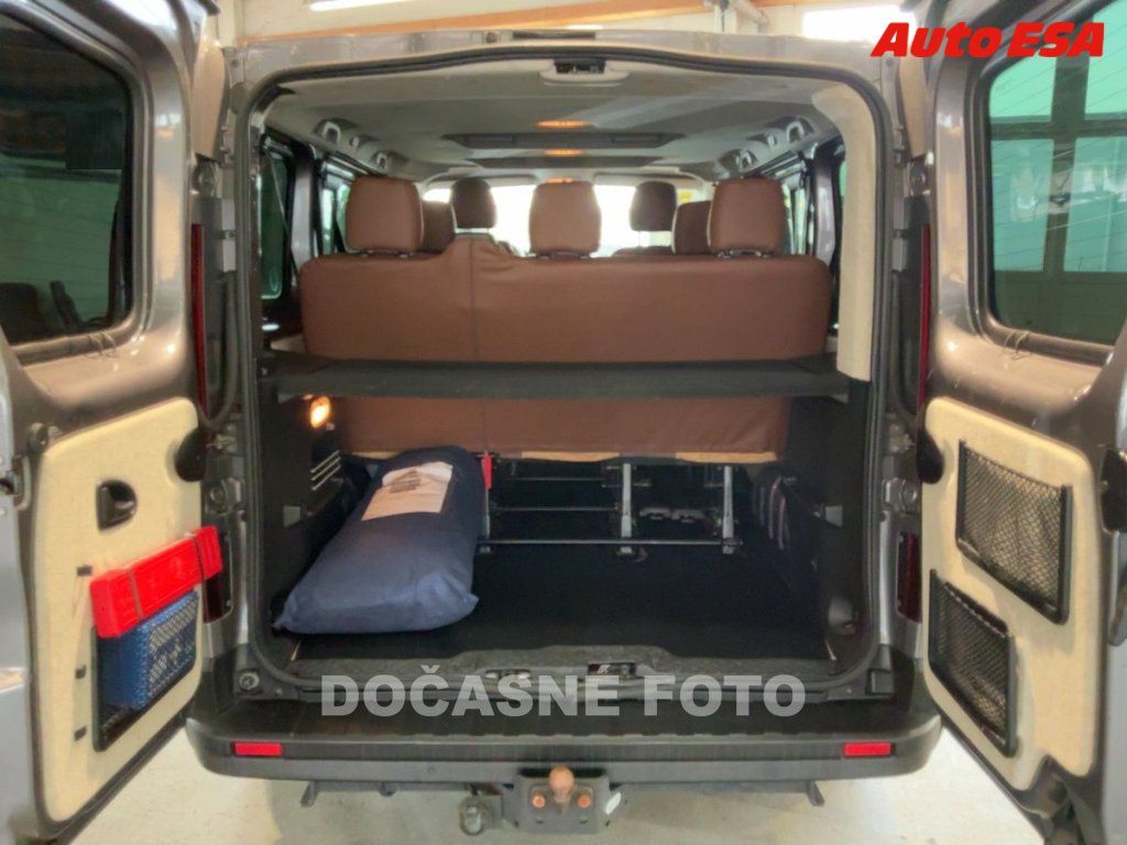Nissan NV300, 1.6dCi 8míst,Premium - fotka 6