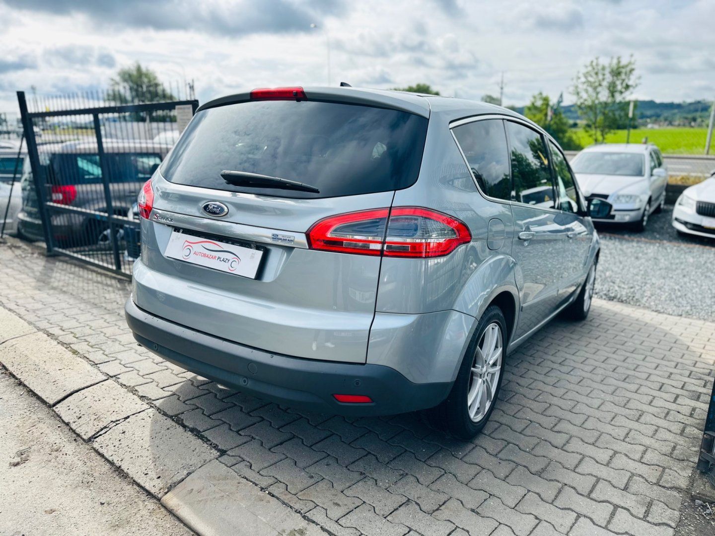 Ford S-MAX, 2.0TDCi TITAN.,KAMERA,WEBASTO - fotka 5