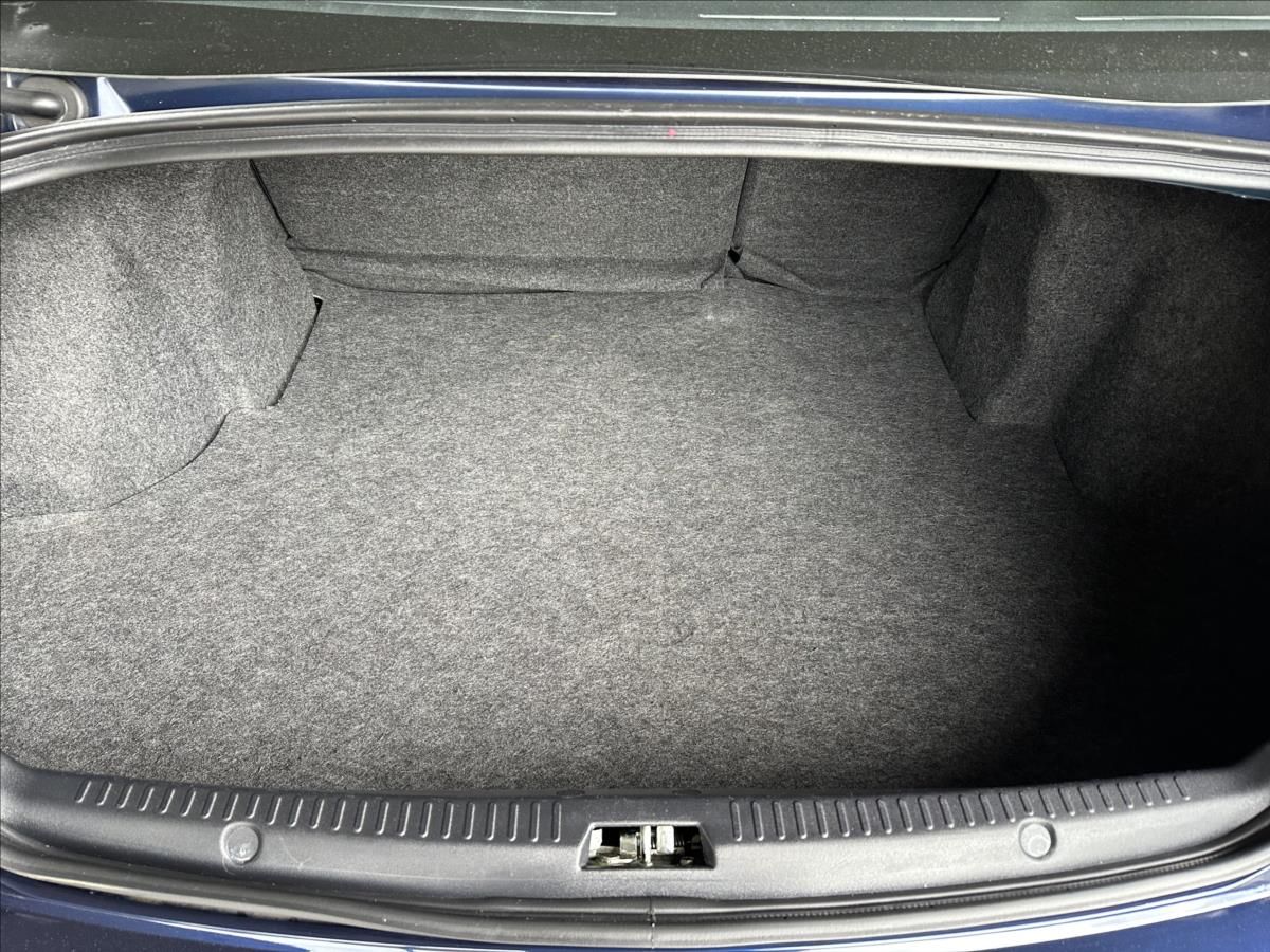 Mitsubishi Lancer, 1,6 1.majitel - fotka 5