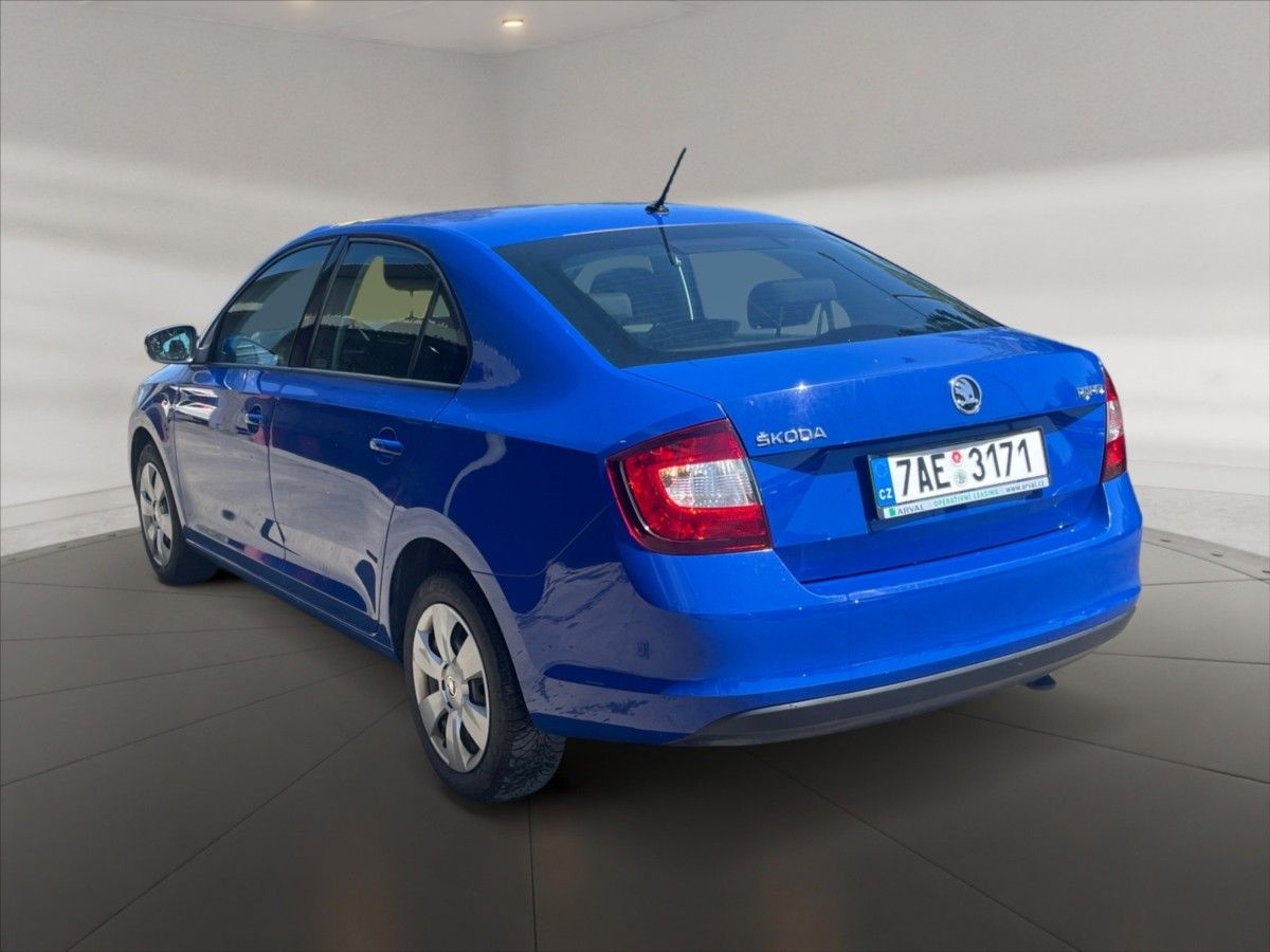 Škoda Rapid, 1,0 TSI 70 Active - fotka 4