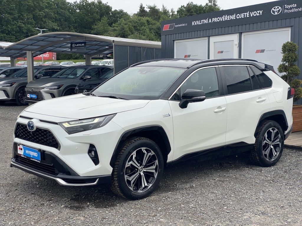 Toyota Rav4, 2.5PHEV, ČR-1m, Selection, 4x4 - fotka 4