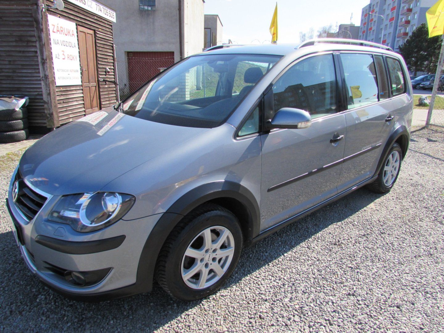 Volkswagen Touran, 1.4 TSi  103kW CROSS, 7 MÍST - fotka 3