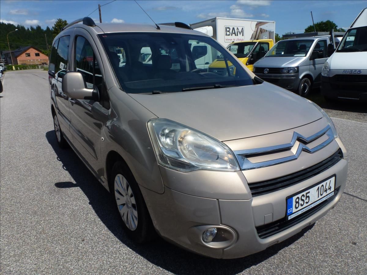 Citroën Berlingo, 1,6 HDI  Multispace - fotka 6