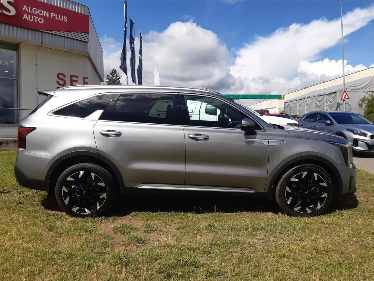 Kia Sorento, TOP 2,2 142kW AT6 - fotka 5
